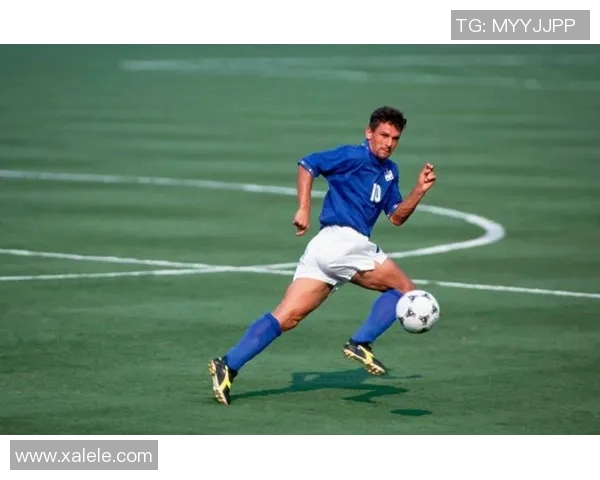 珍藏巴乔足球明星画册回顾他的辉煌历程与传奇瞬间 珍藏巴乔足球明星画册回顾他的辉煌历程与传奇瞬间