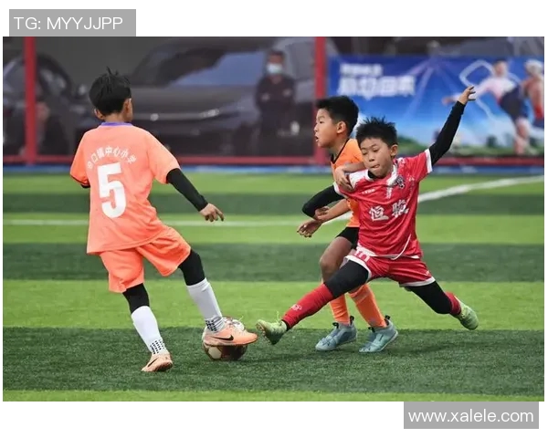 科学足球团队协作训练方法探索与实践提升球员综合素质与比赛表现